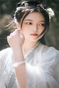 我领养了山区的女婴