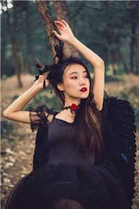 被战神推进万毒谷后，我化身天神归来(凌枫凌音)完本小说阅读_最新完结小说推荐被战神推进万毒谷后，我化身天神归来凌枫凌音