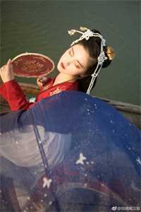 《被抢灵兽后，我契约的青虫变龙神》江澜江晴免费完结小说_已完结小说推荐《被抢灵兽后，我契约的青虫变龙神》(江澜江晴)