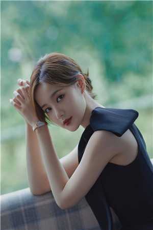 飞花轻如梦秦牧周瑶完结小说_无弹窗小说免费阅读飞花轻如梦秦牧周瑶