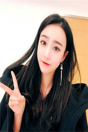再无明月共白头