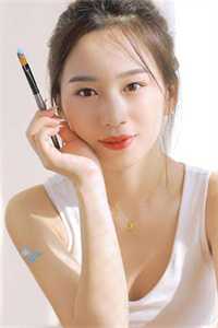 被妹妹掉包兽蛋后，我成了万凰之王