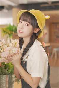 花开花落花归尘