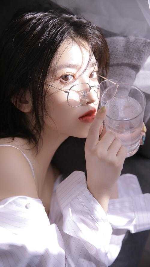 退出钢琴大赛后，妻子和学弟疯狂求我回来(于初初裴凌)完结小说大全_在线阅读免费小说退出钢琴大赛后，妻子和学弟疯狂求我回来于初初裴凌