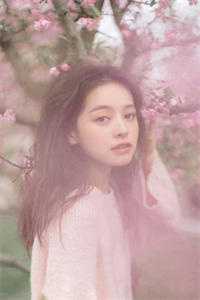穿越后，被匈奴王子勾成翘嘴