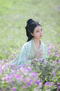 死后十年，火神夫君要挖我六瓣真身救白月光