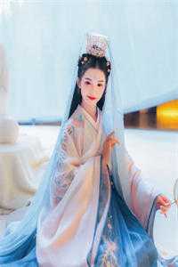 我写下造反诗后，借住的表妹慌了(翟青莲青莲)完结热门小说_完本小说大全我写下造反诗后，借住的表妹慌了翟青莲青莲