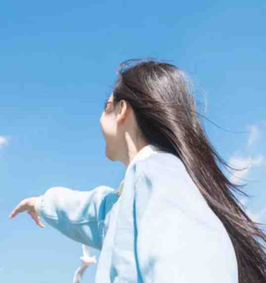 穿成病秧闹离婚，闹成大佬心尖宠(苗青青顾廷)免费小说免费阅读_免费阅读完整版小说穿成病秧闹离婚，闹成大佬心尖宠苗青青顾廷